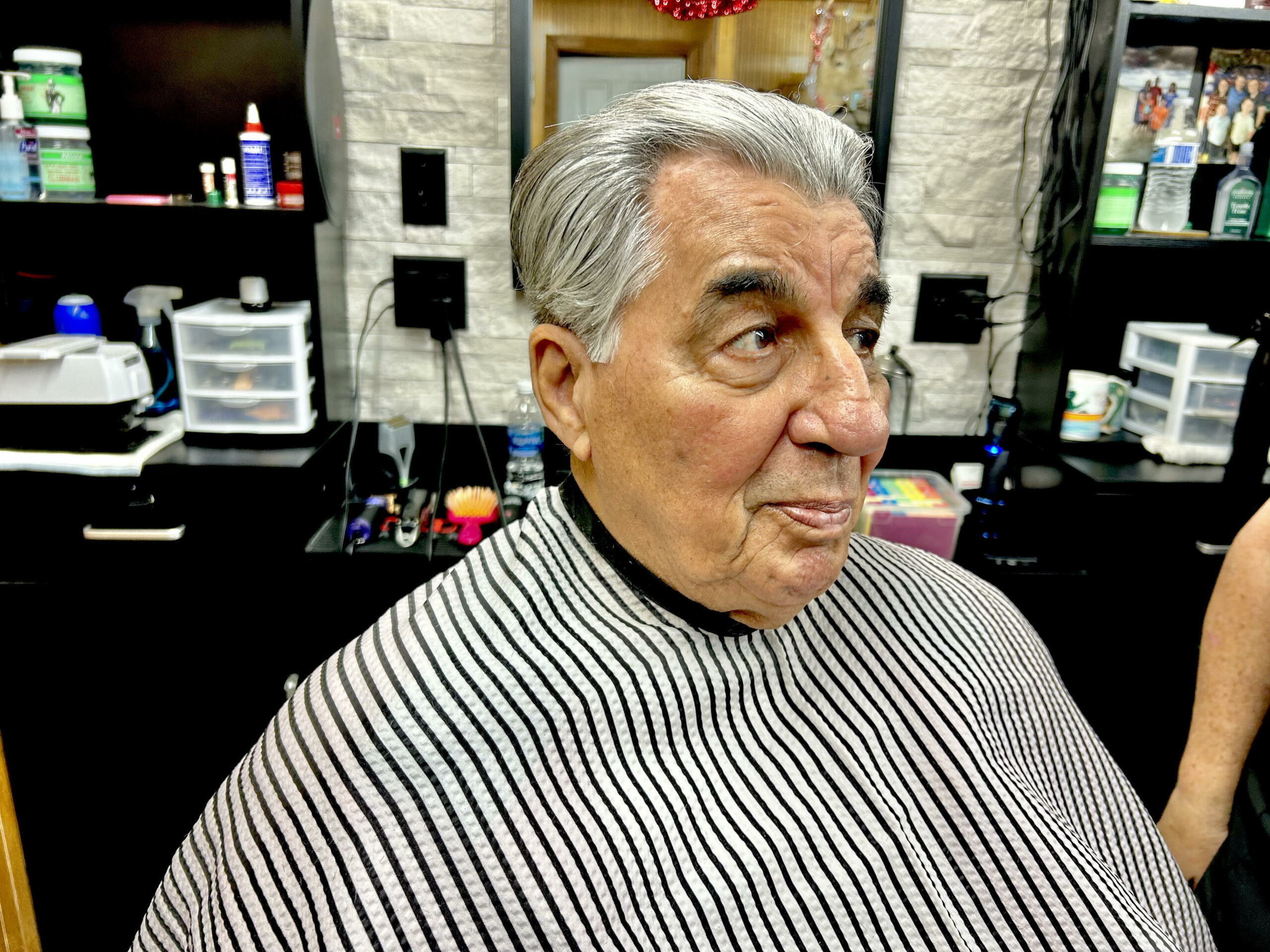 SENIOR MEN'S HAIRCUT